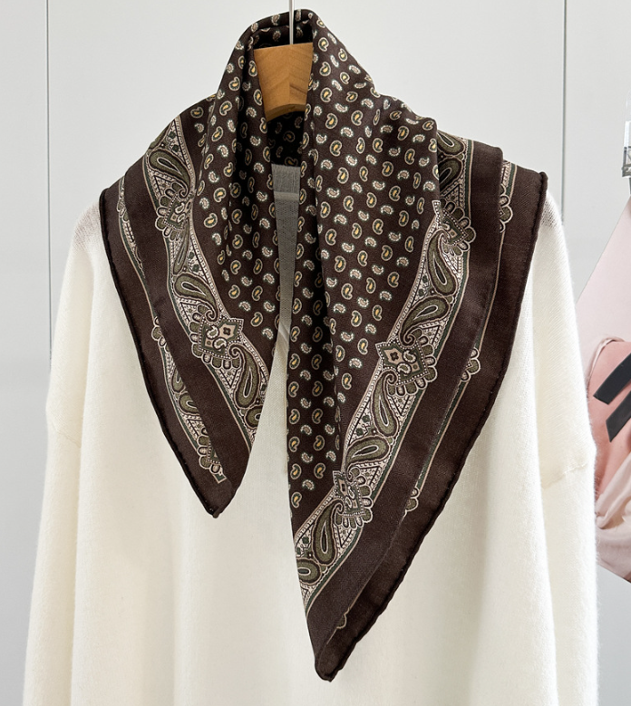 70% Cashmere 30% Silk Scarf Shawl Bandana 26'' Neckerchief cashew Print Wrap new