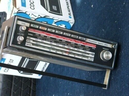 TELEFUNKEN BAJAZZO OLDTIMER RADIO - Bild 2 von 4