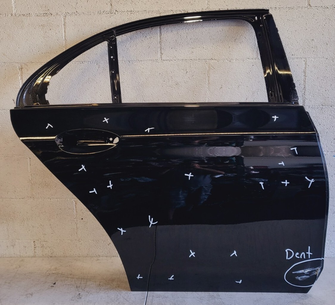 【一部穴開きあり　お安くします】　dress production W213 S 一部穴開きあり お安くします】 dress production W213 S - メルカリ