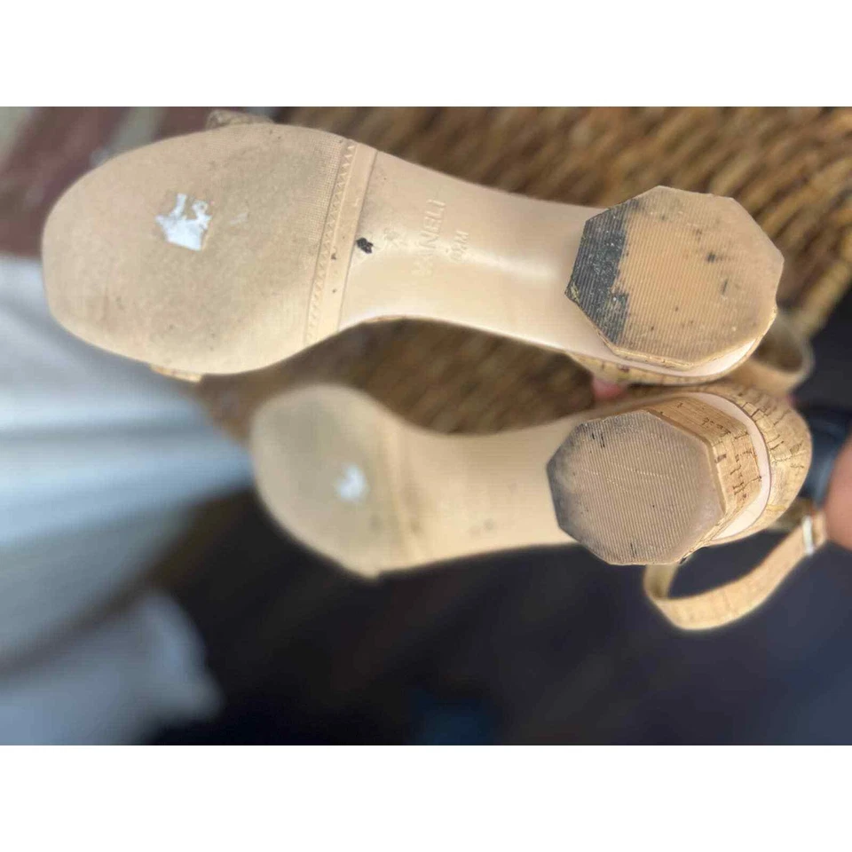 Tacones hexagonales de corcho VANELI Foto 4 de 4