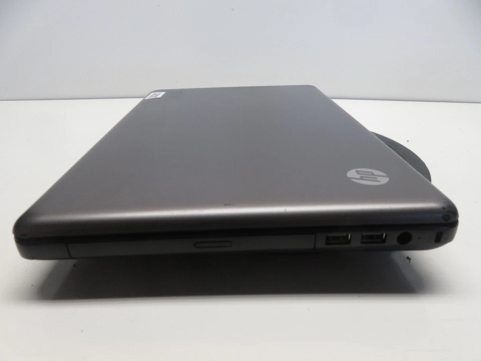 Ноутбук HP 2000-353NR AMD E-450 4 ГБ Ram без жесткого диска или аккумулятора Radeon - Изображение 4 из 4