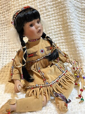 Indianer Indianer Puppe. Sitzend mit Traumfänger. Vintage. Unikatfund. 