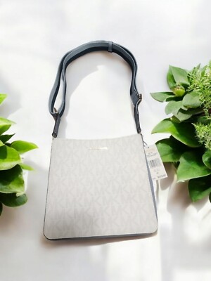 Michael Kors Jett Set Medium SWING PacK Messenger Bag
