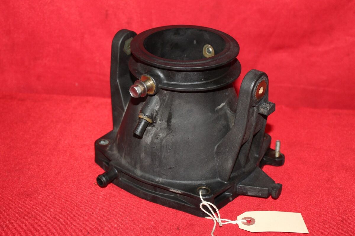 Yamaha 2005-2009 VX 110 1100 Deluxe OEM Jet Pump Venturi Yamaha 2005-2009 VX 110 1100 Deluxe OEM Jet Pump Venturi