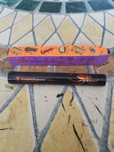 ColourPop Disney Hocus Pocus QT Mark Spider Shape Face Stamp - Picture 2 of 5