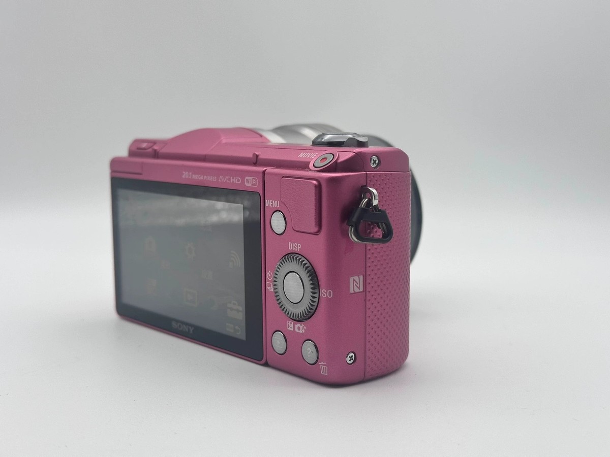 Sony Alpha a5000 Mirrorless Digital Camera w/16-50mm OSS