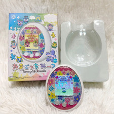 Tamagotchi Meets Pastel White Boxed Tested Working BANDAI Rare Free Ship