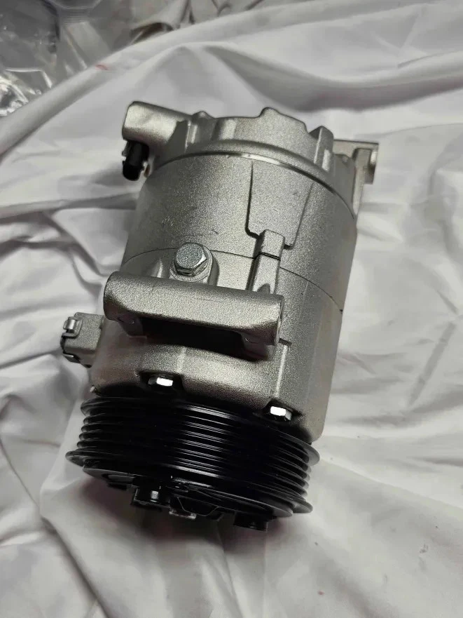 Compresor de aire acondicionado con embrague para Chevrolet Equinox 2018-2023 Colorado GMC Terrain Foto 3 de 4