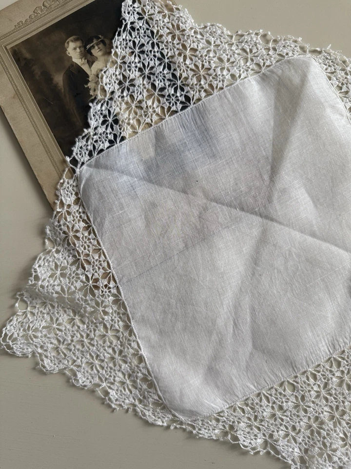 Pañuelo Antiguo Lino Hecho a Mano Borde de Encaje Blanco Victoriano Boda Vintage Foto 4 de 4
