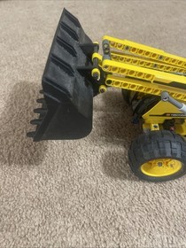 LEGO TECHNIC: Backhoe Loader / Ice Rally Racer & Parts NOT COMPLETE