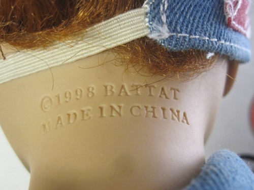 Pair of 1998 Battat Our Generation Cowgirls 18" Doll w Wood Locker/Clothing - Picture 15 of 18
