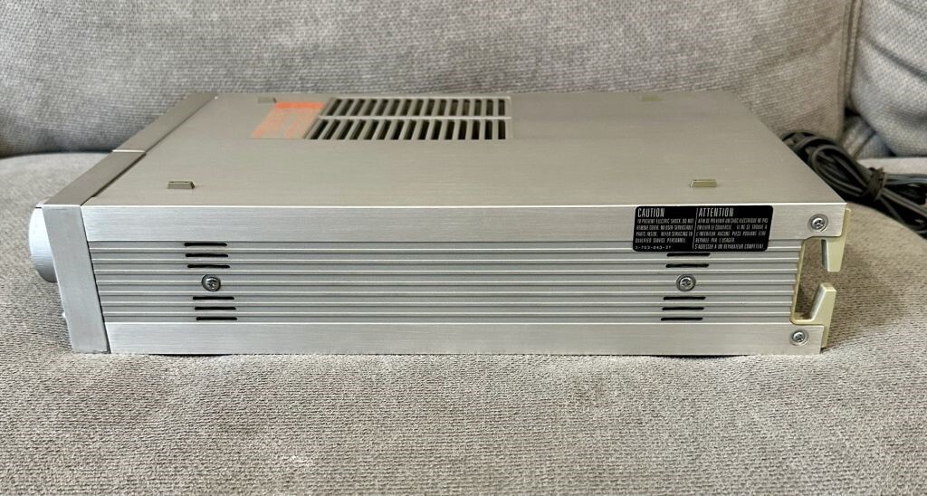 SONY インテグレート　ステレオ　アンプ　TA·P7F SONY TA-P7Fの仕様 ソニー