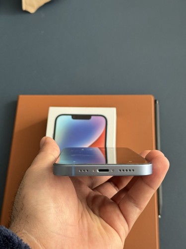 iPhone 14 128 Go débloqué bleu - Photo 3 sur 5
