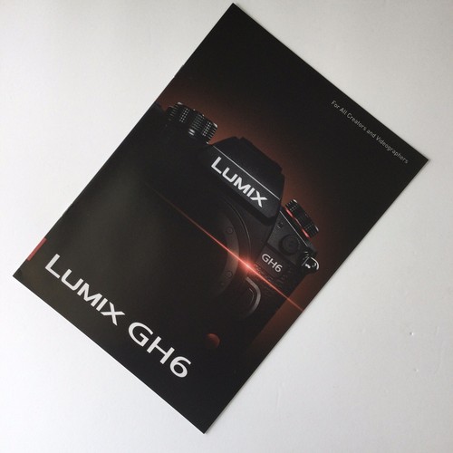 Panasonic LUMIX GH6 Digital Camera Japanese Catalog Published in February 2022 - Picture 2 of 9