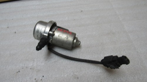 2008-2013 BMW E90 E92 E93 M3 EVAP VACUUM PUMP 2283333 OEM A-10273