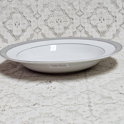 Mikasa Platinum Crown Soup Bowls 8 1/2 " Rimmed White Band Trim Set 4 - Picture 8 of 11