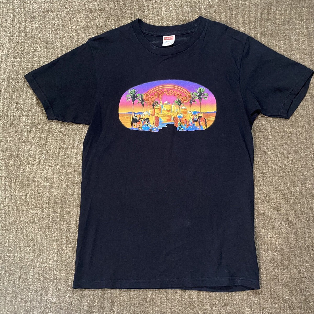 Supreme T Shirt Mens Size Medium M Black Taj Mahal Camel Supreme T Shirt Mens Size Medium M Black Taj Mahal Camel