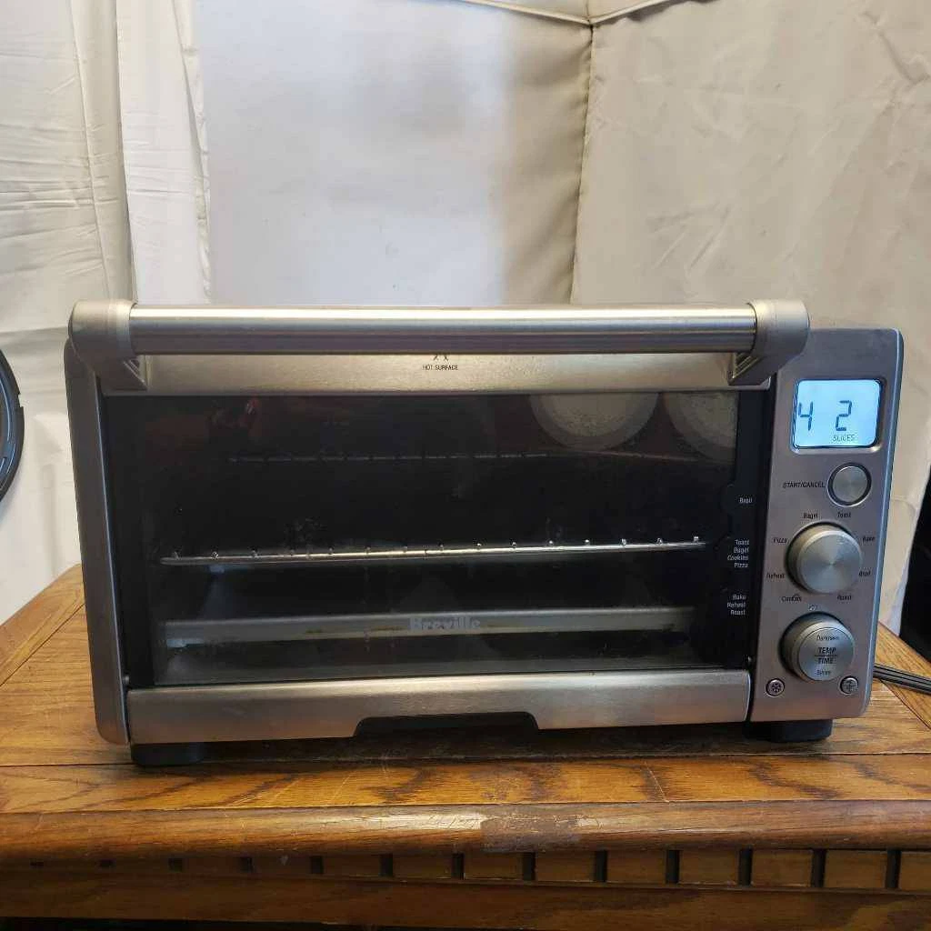 Breville - the Compact Smart Oven