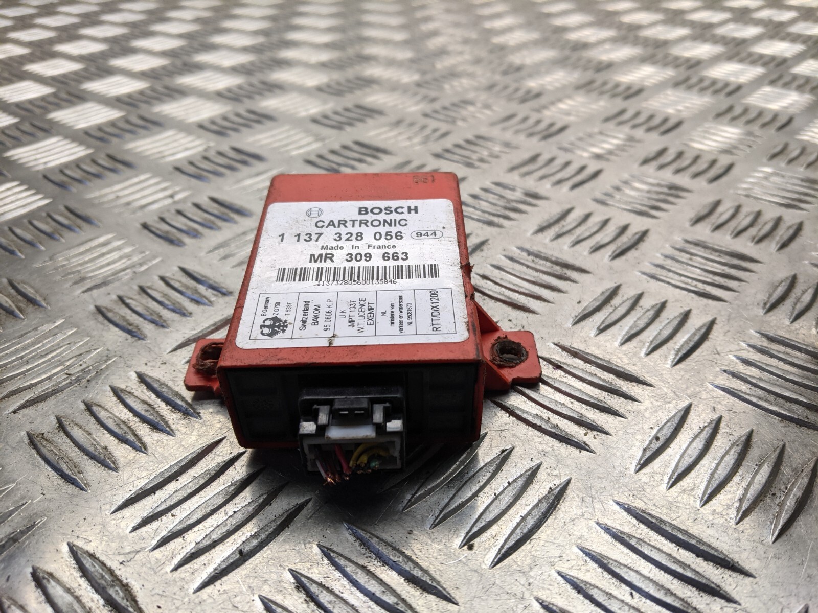 M827 Mitsubishi ECU Control Module Unit 1137328056 for sale online  