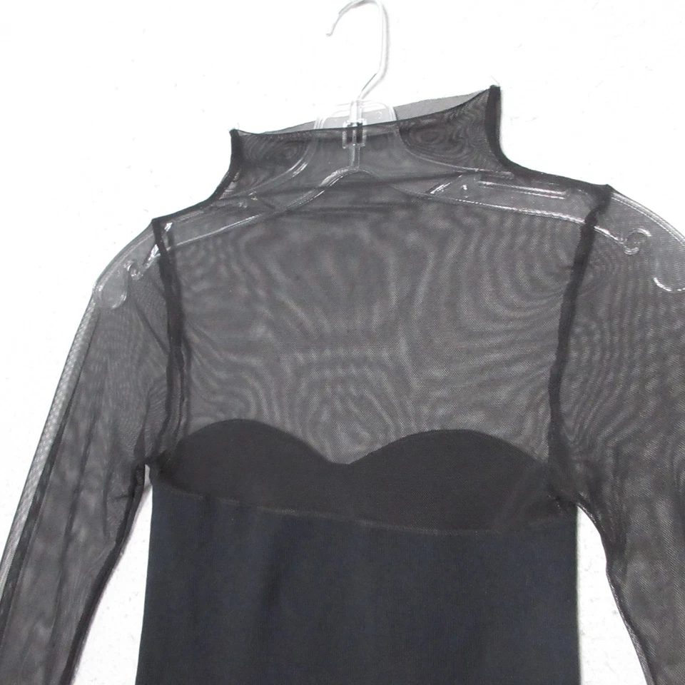 Top Intimately Free People mediano grande malla negra grunge vanguardista transparente caprichoso Foto 2 de 4