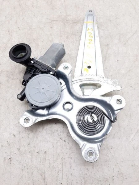 05-12 REGULADOR VENTANA PUERTA TRASERA LADO CONDUCTOR TOYOTA AVALON XLE Foto 2 de 4