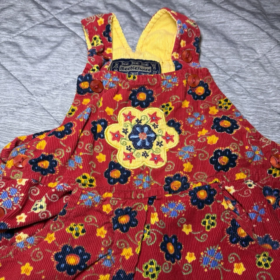 Mono Bettlejuice Niños 12M Rojo Pana Estampado Flores Bolsillos Foto 2 de 4