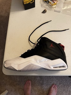 Air Jordan B loyal Youth Boys Size 6.5