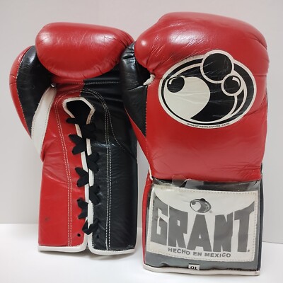 Authentic GRANT Boxing Gloves 10oz Red/White Lace-up type from