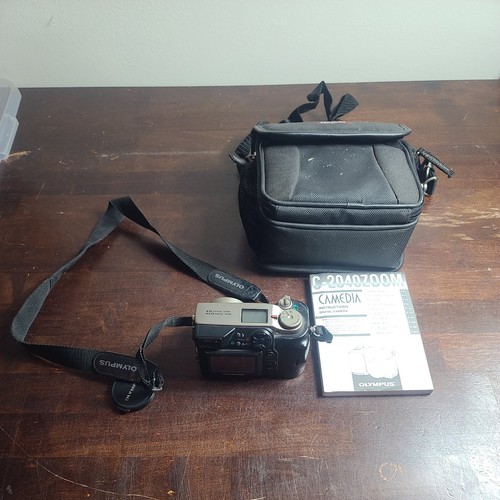 Olympus CAMEDIA C-2040 Zoom 2.1MP LCD Digital Metallic Camera With Bag - Silver - Picture 7 of 7