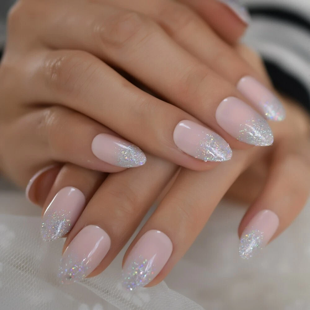 7 Best Ombré Wedding Nails for Brides [2024 Guide + FAQs]