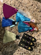 Disney Store Frozen Anna  elsa Doll With Clothes Accessories Playset