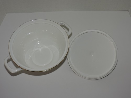 VINTAGE WEDGWOOD AGINCOURT BLUE COVERED SERVING BOWL - 第 2/5 張圖片