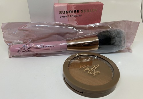 Mally Sunrise Sculpt Ombre Bronzer Shimmer Matte Deeper W/Full Face Powder Brush - Picture 7 of 9