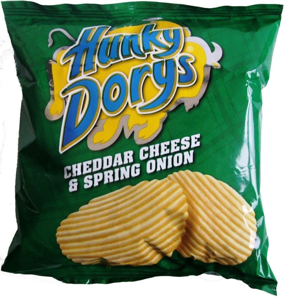 Chips de queso cheddar y cebolla de primavera Hunky Dorys, caja de los años 50