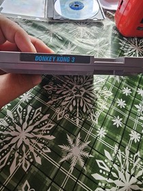 Donkey Kong 3 NES 5 Screw - Tested!