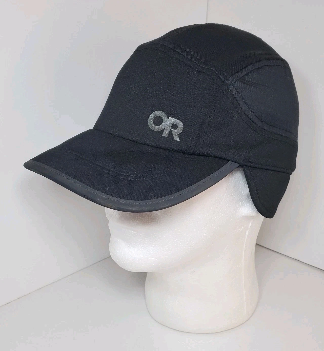 Outdoor Research OR Vigor Cap Mens Size Sm Fleece Lined Ear Flaps Black Gray