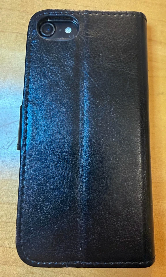 iPhone 7 32GB UNLOCKED | 100% Battery Health! iOS 15.8.5 - Image 4 of 4