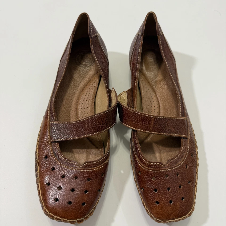 Nurture Brown Leather Mary Jane Flats Square Toe Slip On Women's Size 9M - Image 2 of 4