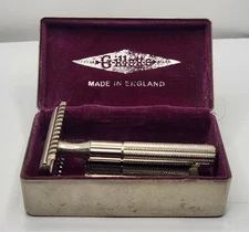 VTG Gillette NEW Tech 88 English RFB Thin Handle England Razor UK Open Comb Case