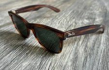 Vintage RAY-BAN Sunglasses Wayfarer 2 Tortoiseshell Rims Thick Tortoise B&L USA