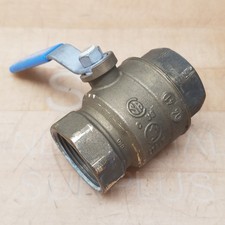 Maxitrol CE1115, 1-1/4 Brass Ball Valve, 1/2PSI, 1-1/4" NPT - USED