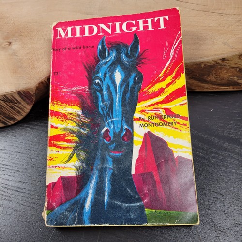 Midnight Story of a Wild Horse Rutherford Montgomery 1960 PB Scholastic SBS T31