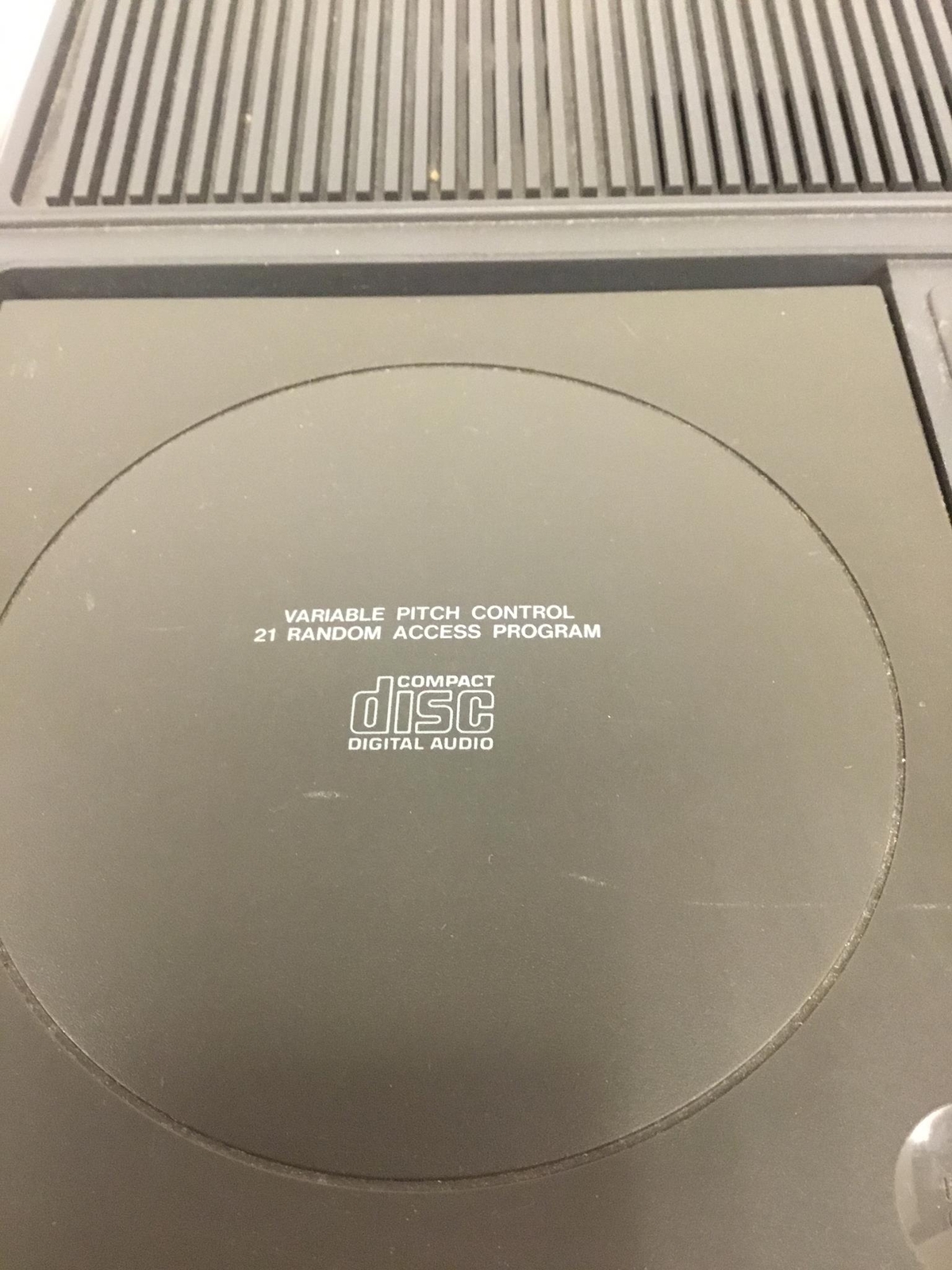 Eiki 7070 Portable Compact Disc Player (CD) / Cassette Tape Recorder