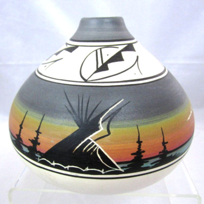 EMILY BLACKHORSE Navaho Native American Vase Pottery Etched Painted Mountain Sig