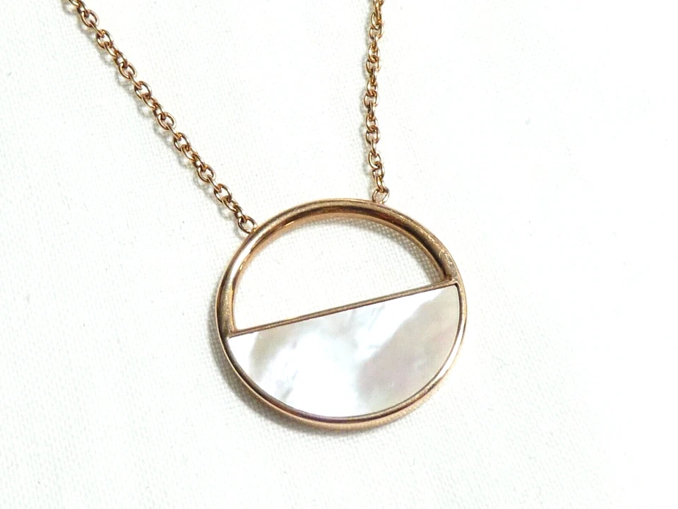 COLLAR COLGANTE SKAGEN diseño danés chapado en oro rosa y madreperla gota Foto 3 de 4