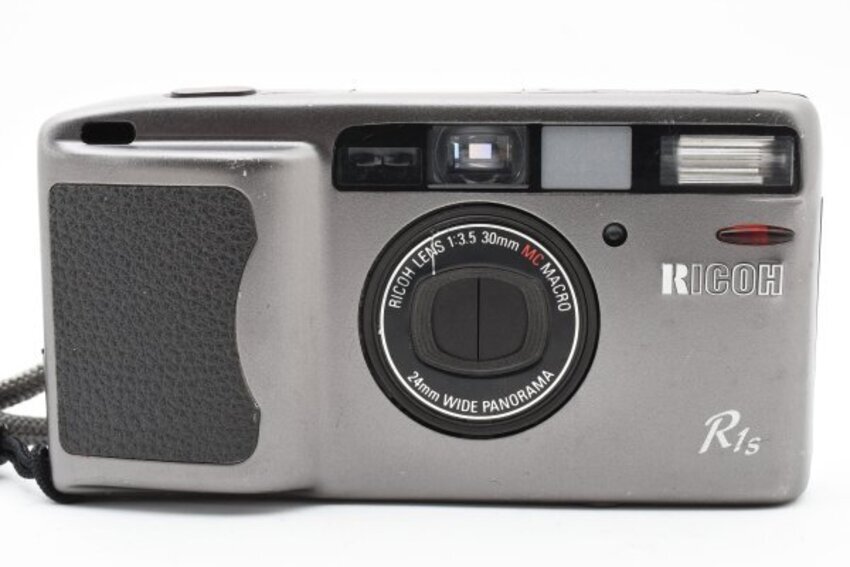 リコー　RICOH R1s Ricoh R1 / R1S / Rollei Prego Micron Compact Film Camera