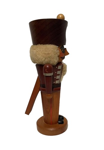 Vintage Erzgebirgische Volkskunst Wood Nutcracker German Handcrafted Soldier 10” - Picture 5 of 9