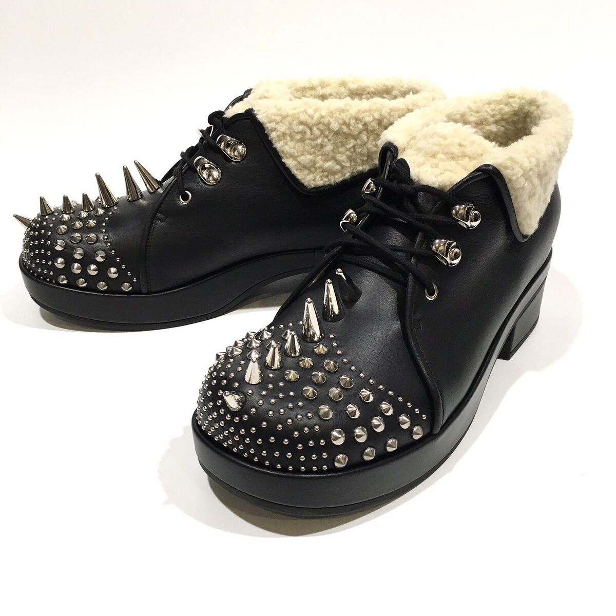 GUCCI Studded Ankle Boots -Black Leather -Faux Fur Lined -US GUCCI Studded Ankle Boots -Black Leather -Faux Fur Lined -US