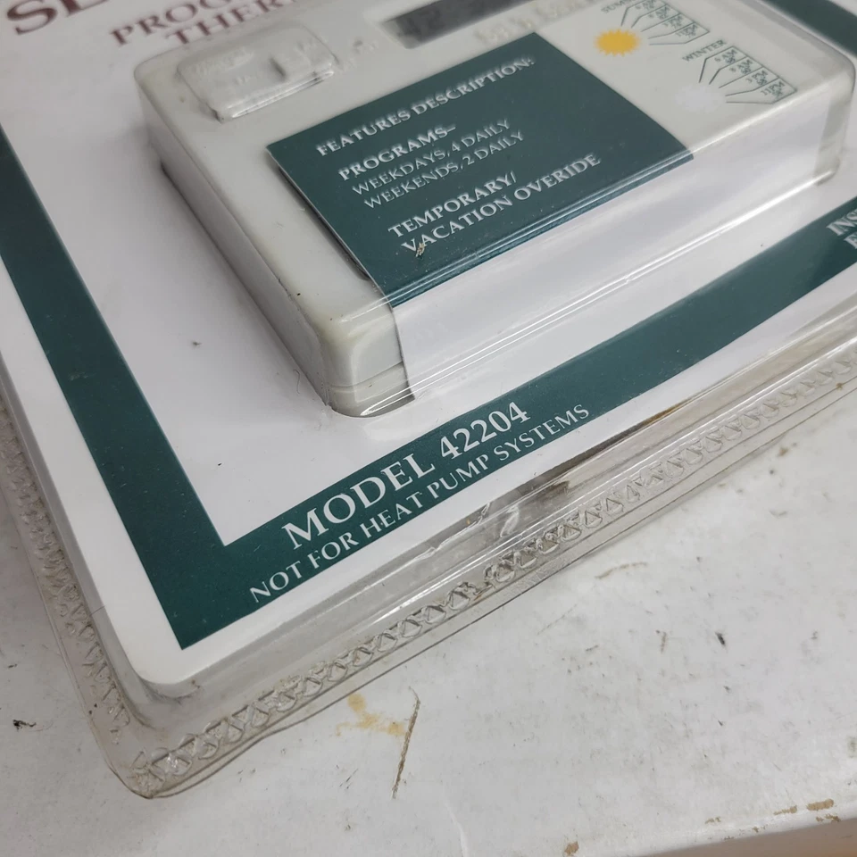 (NEW) Hunter Set "n Save 1 Digital Programmable Thermostat, Model 42204 SEALED - Image 3 of 4