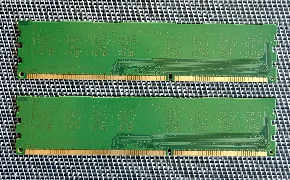 Micron 8GB SO-DIMM (2 x 4GB) modules, 1Rx8 PC3-12800U, (MT8JTF51264AZ-1G6E - Image 2 of 2
